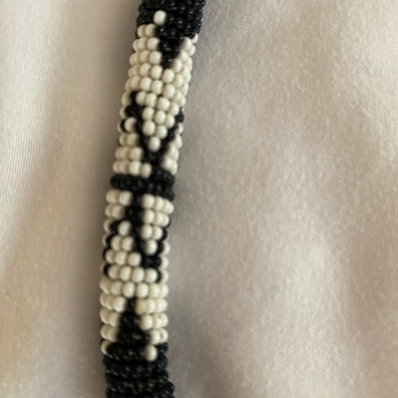 African beaded black and white necklace - Picture 8 of 12